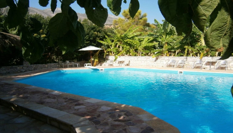 Kaiafas Lake Hotel